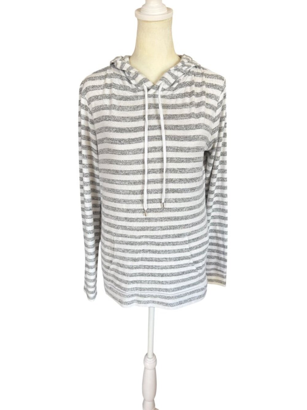 Market & Spruce women's gray and white long sleeve hooded pullover shirt size S